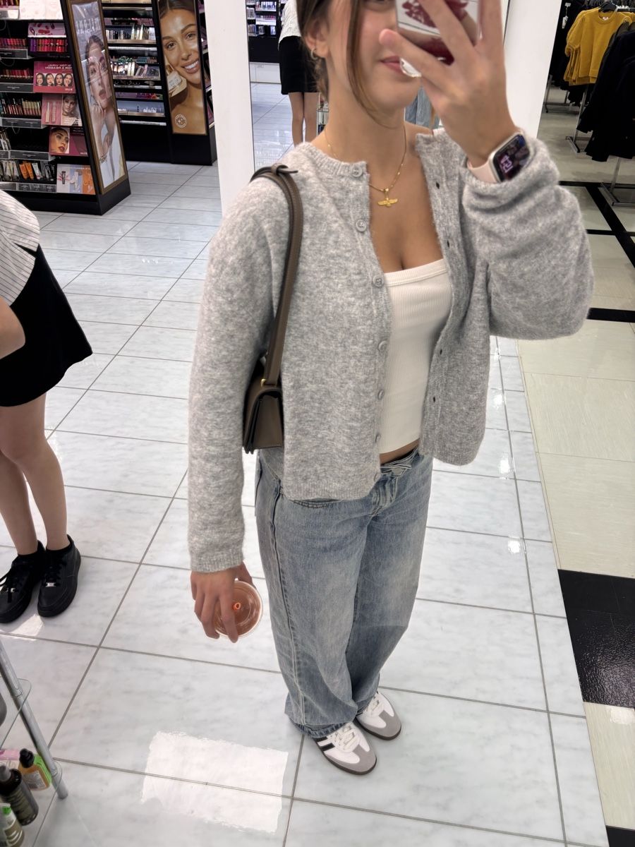Maglioni & Felpe: Grey sweater – Nuovo (secondo la descrizione) da Bassersdorf venduto da dia_p8v6