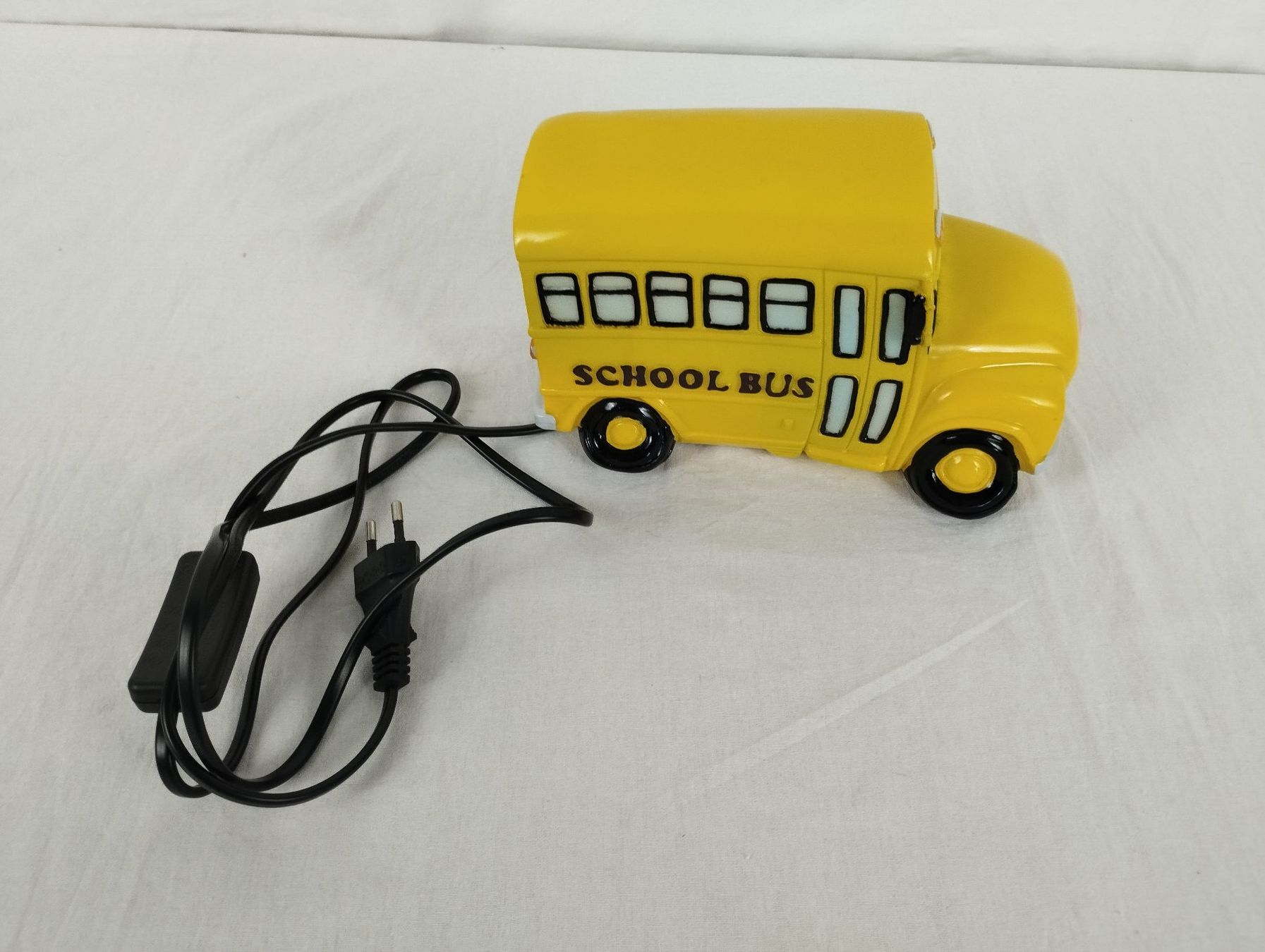 Lampen: INNOVESTA School Bus Lamp – Gebraucht aus Schübelbach von Restwert_Schubelbach 2