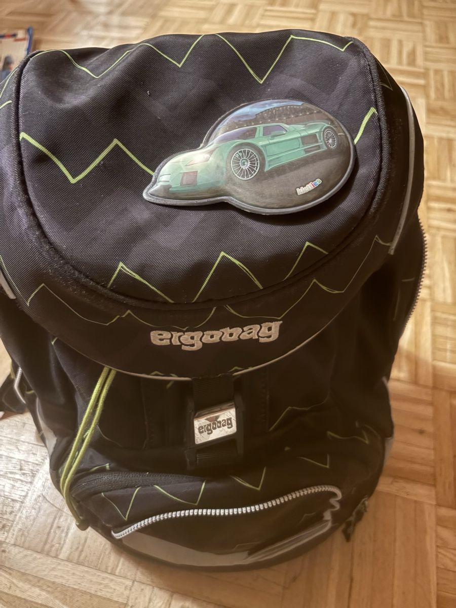 Ergobag Kindertaschen: Ergobag Schulthek, schwarz – Gebraucht aus Adliswil von JaHaZu 1