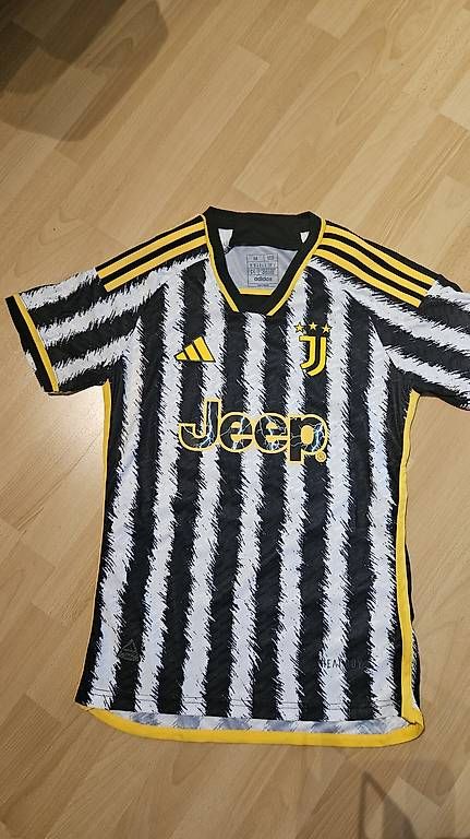 Canottiere & Pantaloni: Diverse maglie da calcio – Usato da novazzano venduto da remolabarca1 3