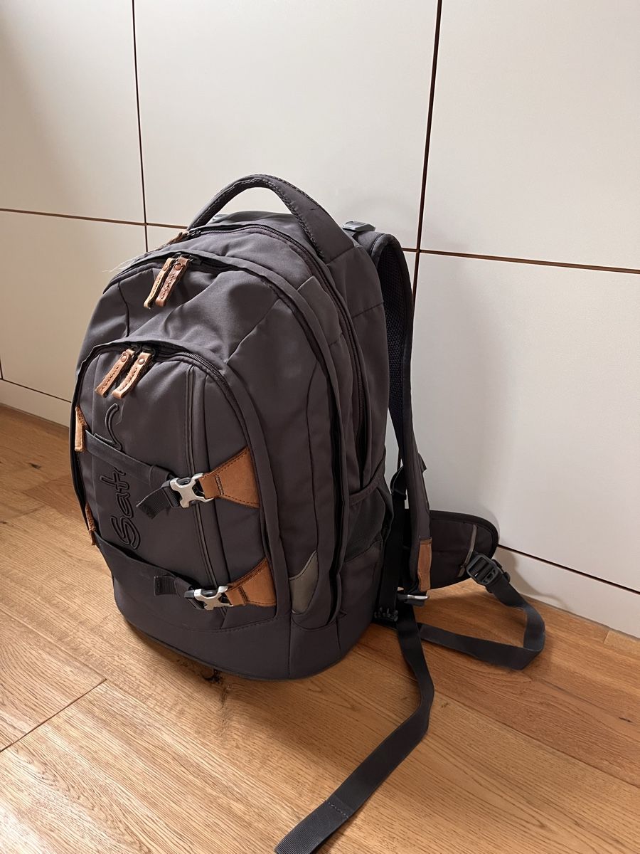 Satch Borse & Zaini: Satch Pack nordic grey Schulrucksack  – Usato da Unterägeri venduto da Reti72 1