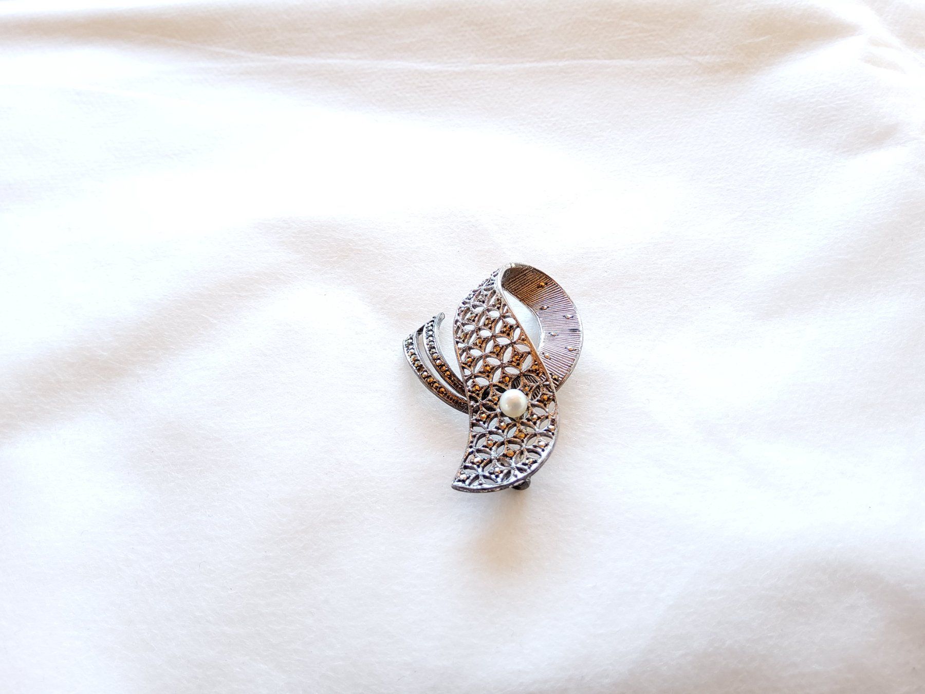 Spille & Fermagli: Ancienne broche en argent sterling  – Usato da Malleray venduto da lafoirfouille 3
