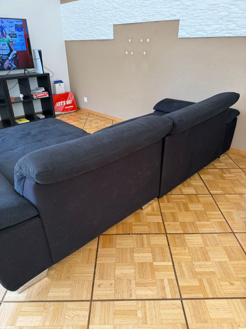 Sofas: Sofa mit Récamiere und Stauraum – Gebraucht aus Nidau von Mattia_Cordella 1
