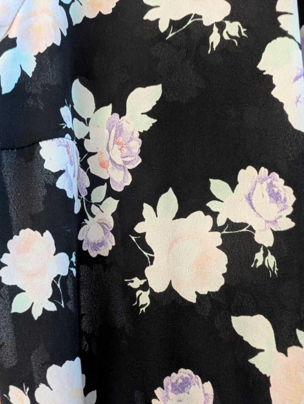 Tute: Playsuit mit Blumenmuster, Grösse XS/S – Usato da St.Gallen venduto da Youfariemurad90 2