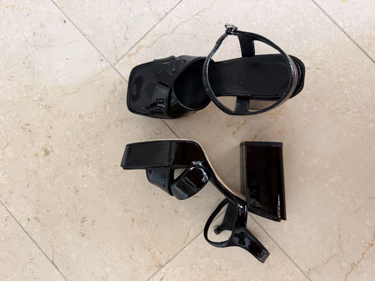Aeyde Chaussures femmes: New Aeyde Sandals Black Patent Leather – Neuf (Voir description) à Corsier-sur-Vevey par Kristina.Nova 6