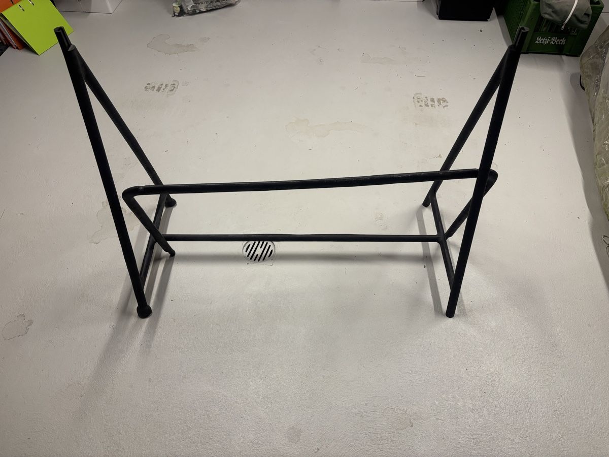 Ikea Porte manteau: 2 Kleiderstangen – D'occasion à Neftenbach par Ginger8413 1