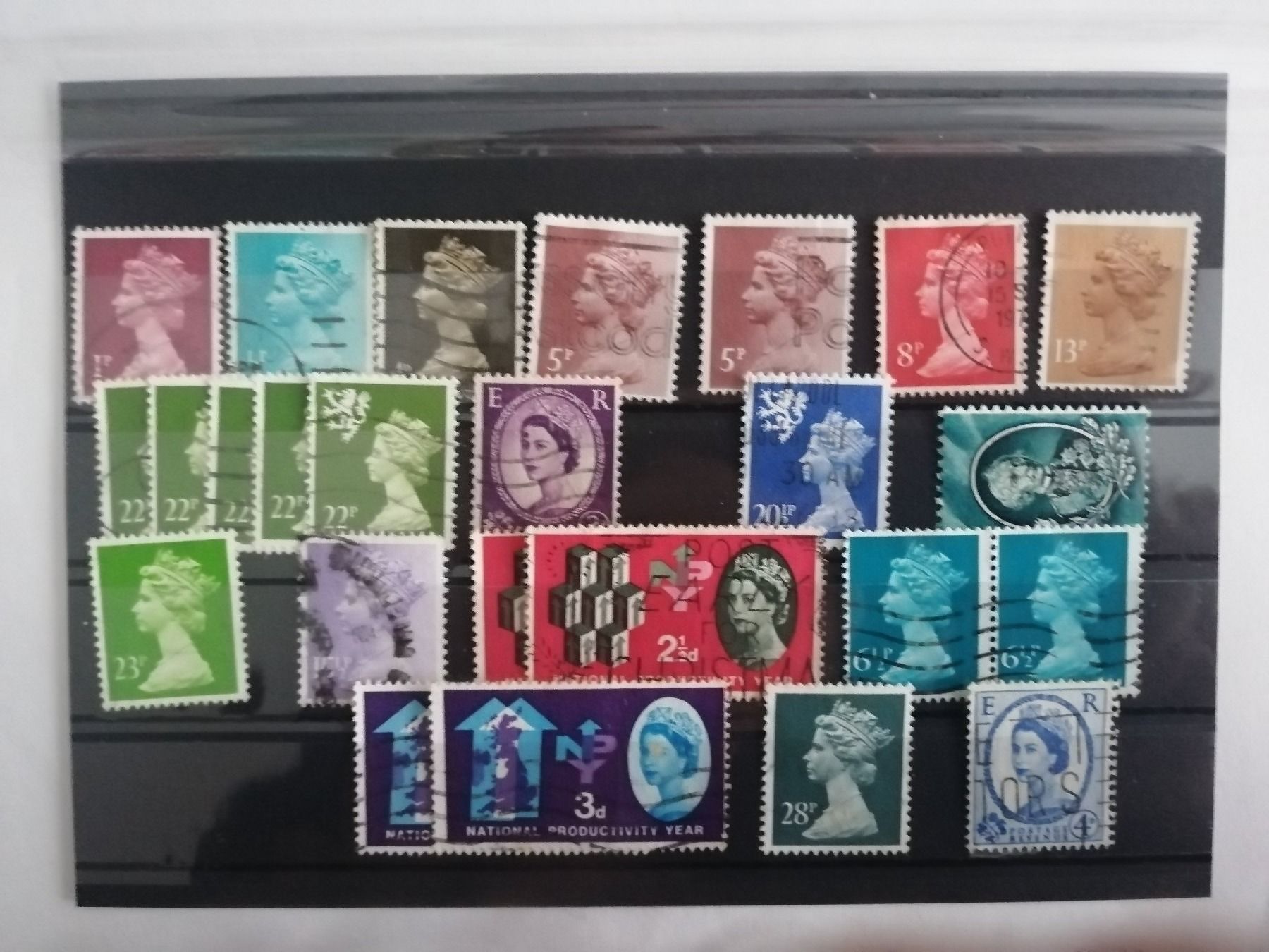 Alle Briefmarken: Briefmarken England/Irland – Gebraucht aus Hinterkappelen von 1399 6