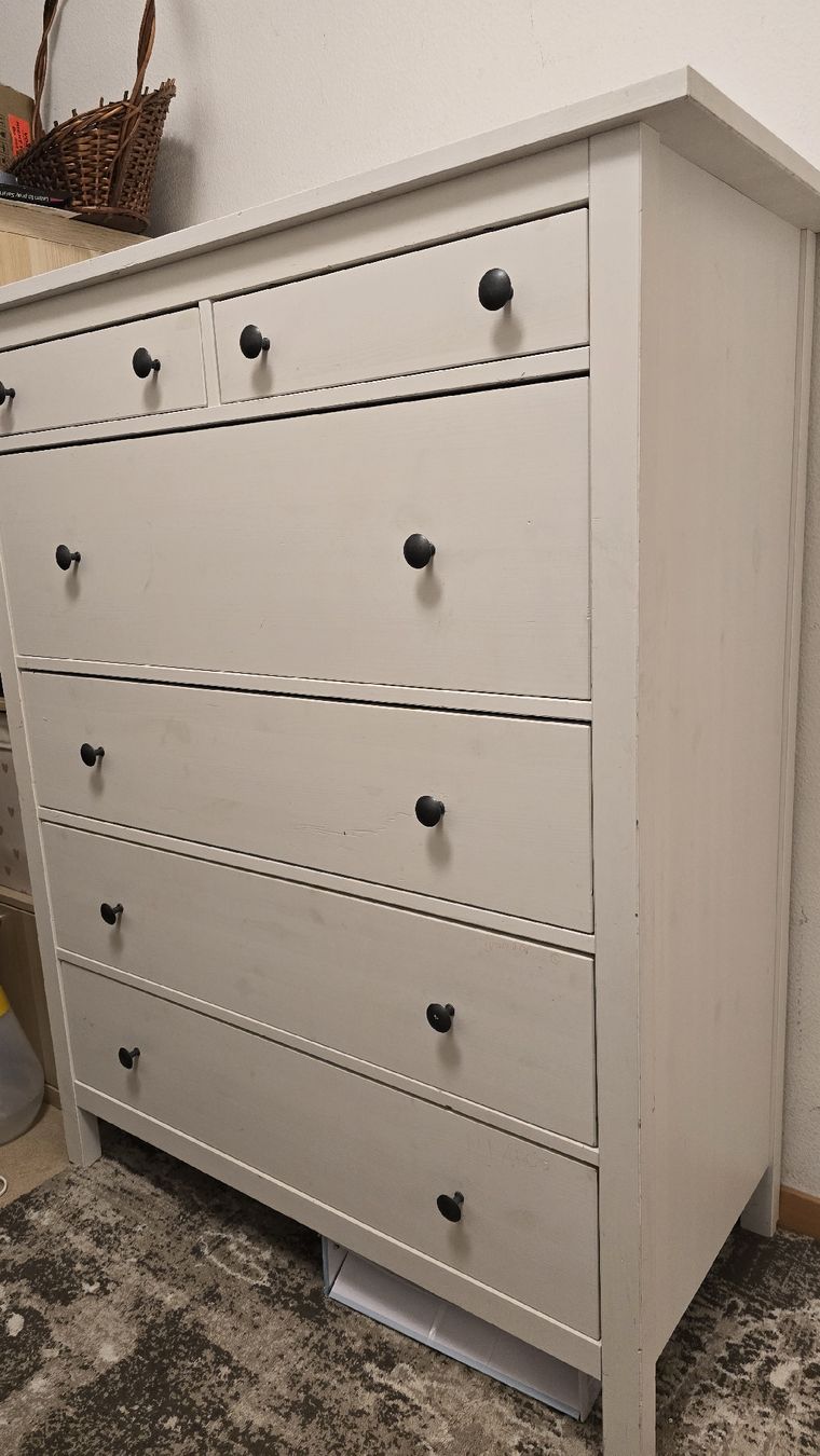 Ikea Commodes: IKEA Hemnes Kommode  – D'occasion à Winterthur par aredo 1
