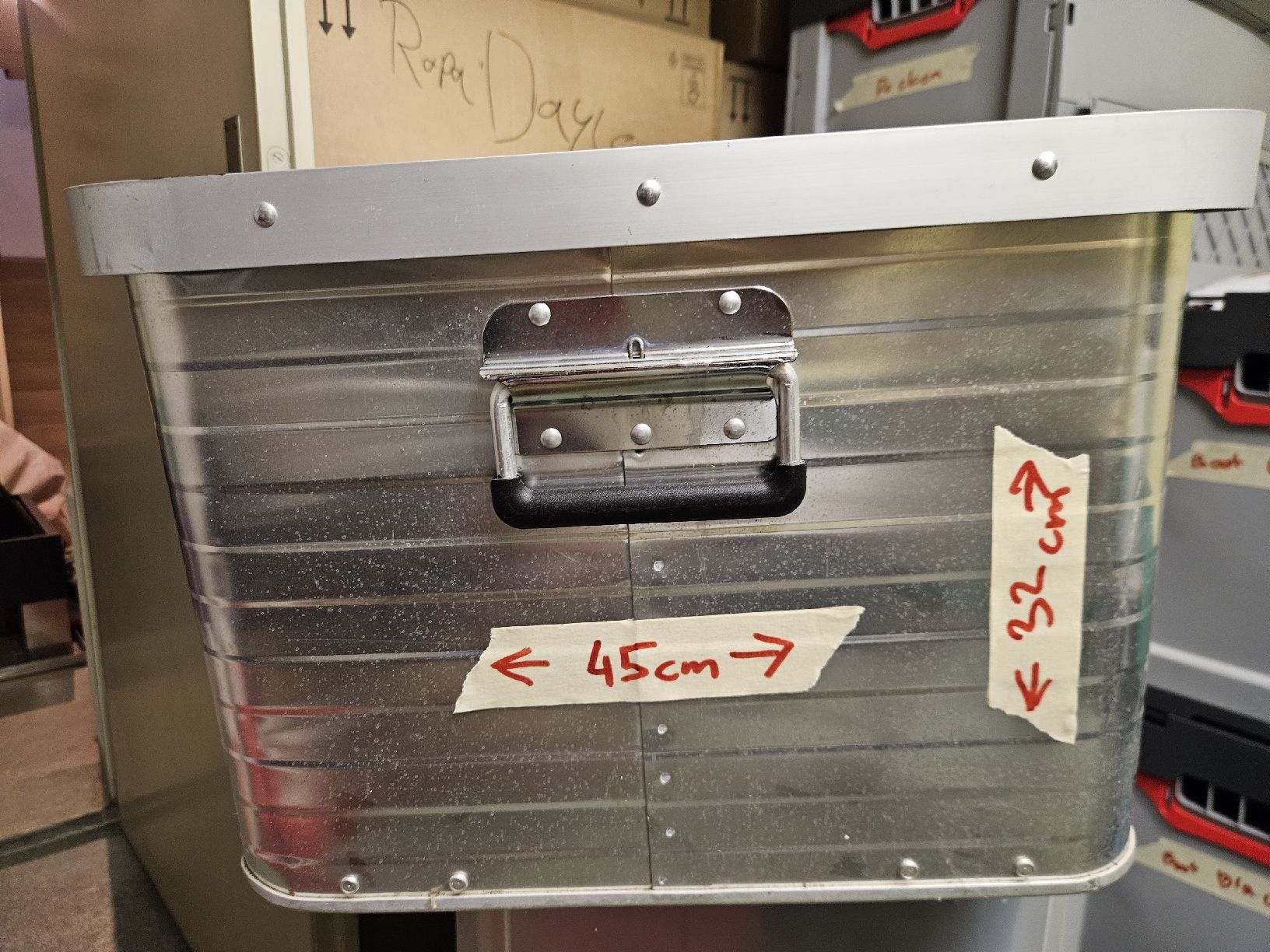 Ausrüstung & Ersatzteile: Alubox – Gebraucht aus Volketswil von Selamia 4