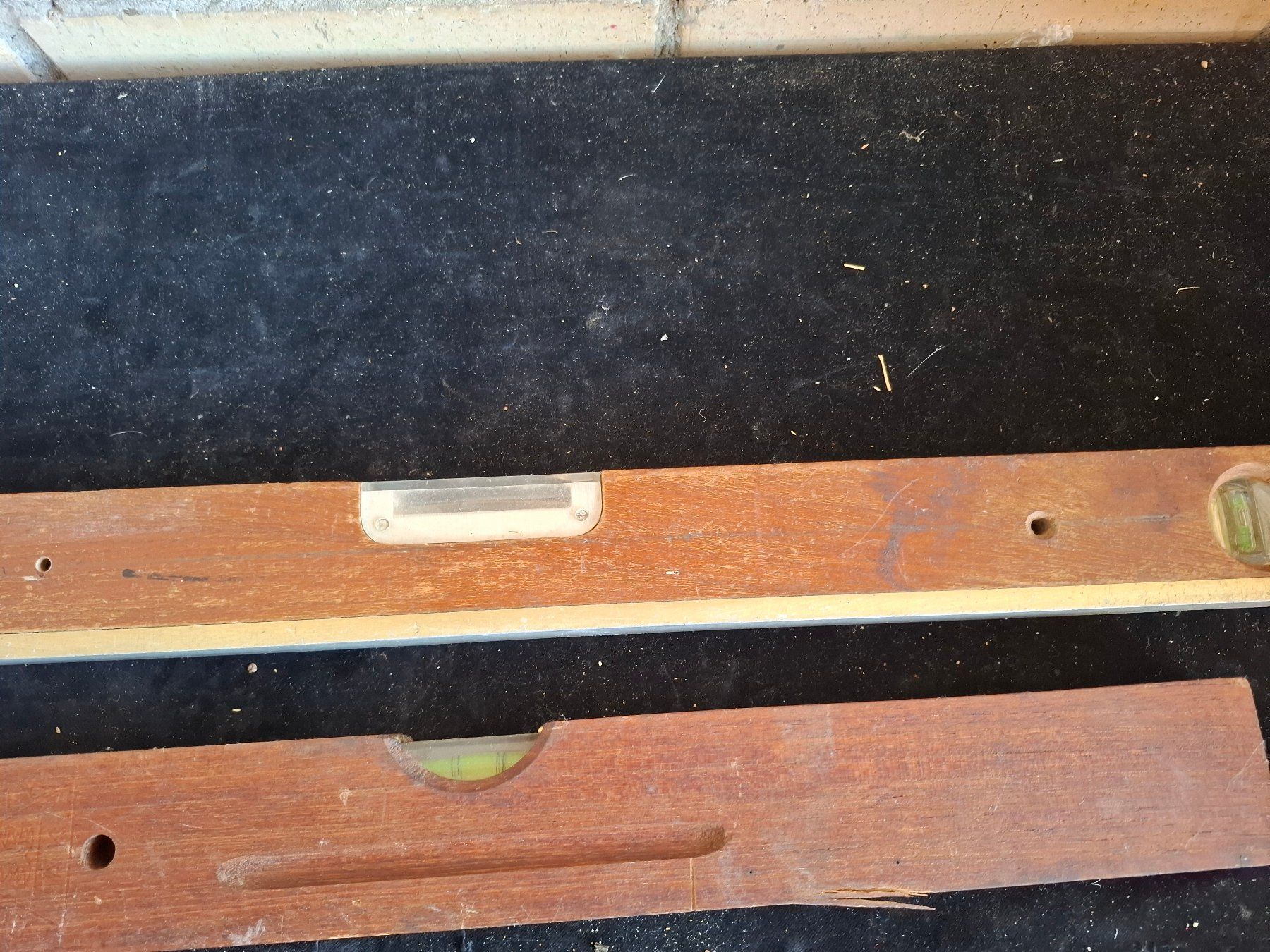 Alle Werkzeuge: 2 Wasserwaagen Holz gebraucht – Gebraucht aus Schönholzerswilen von clyde123 2
