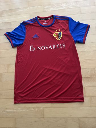 FC Basel Adidas Fussballtrikot rot blau Grösse L neuwertig