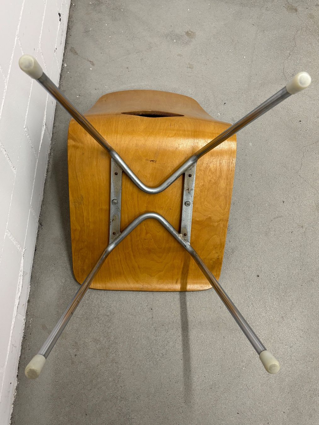 Horgen Glarus Sedie: 4 Stühle Horgen-Glarus Designklassiker. – Usato da rotkreuz venduto da baudisch 2