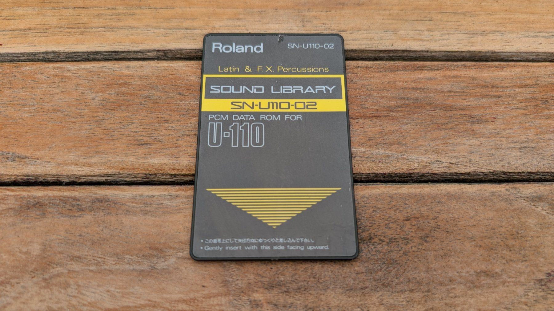 Roland Strumenti musicali: Roland SN-U110-02 Latin Perc – Usato da Valeyres-Rances venduto da Kobol