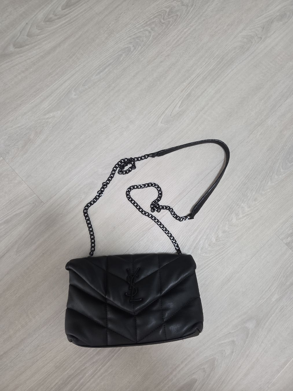 Borse da donna: kleine Tasche – Nuovo (secondo la descrizione) da Wiesendangen venduto da Sinhuk