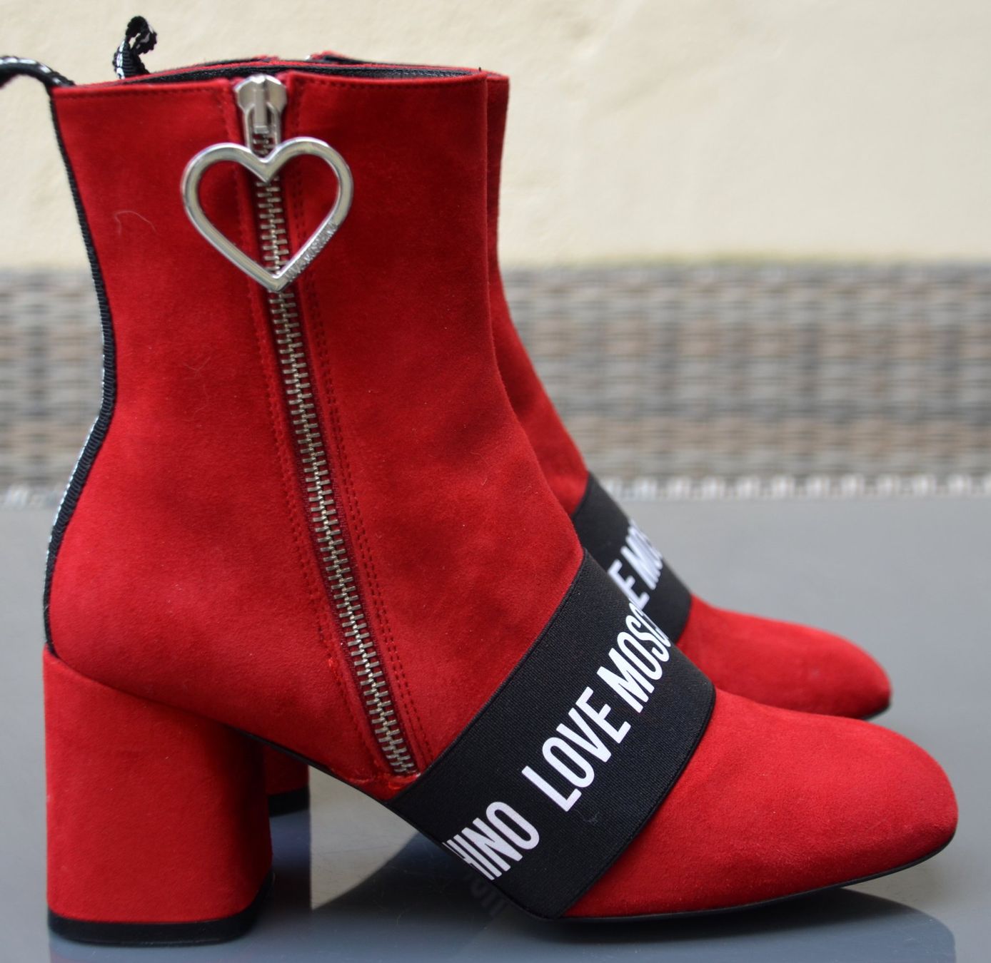 Moschino Scarpe da donna: Love Moschino Stiefeletten / Bottines .36 – Nuovo (secondo la descrizione) da Collonges venduto da arashee 4