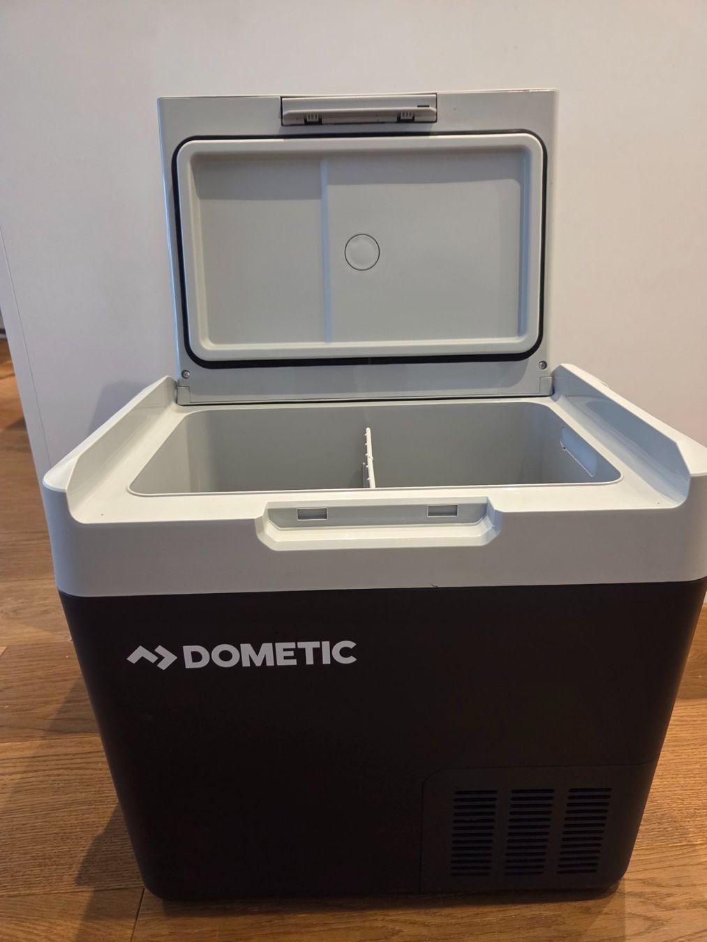 Dometic Frigoriferi & Refrigeratori: Kühlbox Dometic CFF18 – Usato da Steinen venduto da lar_myp6 2