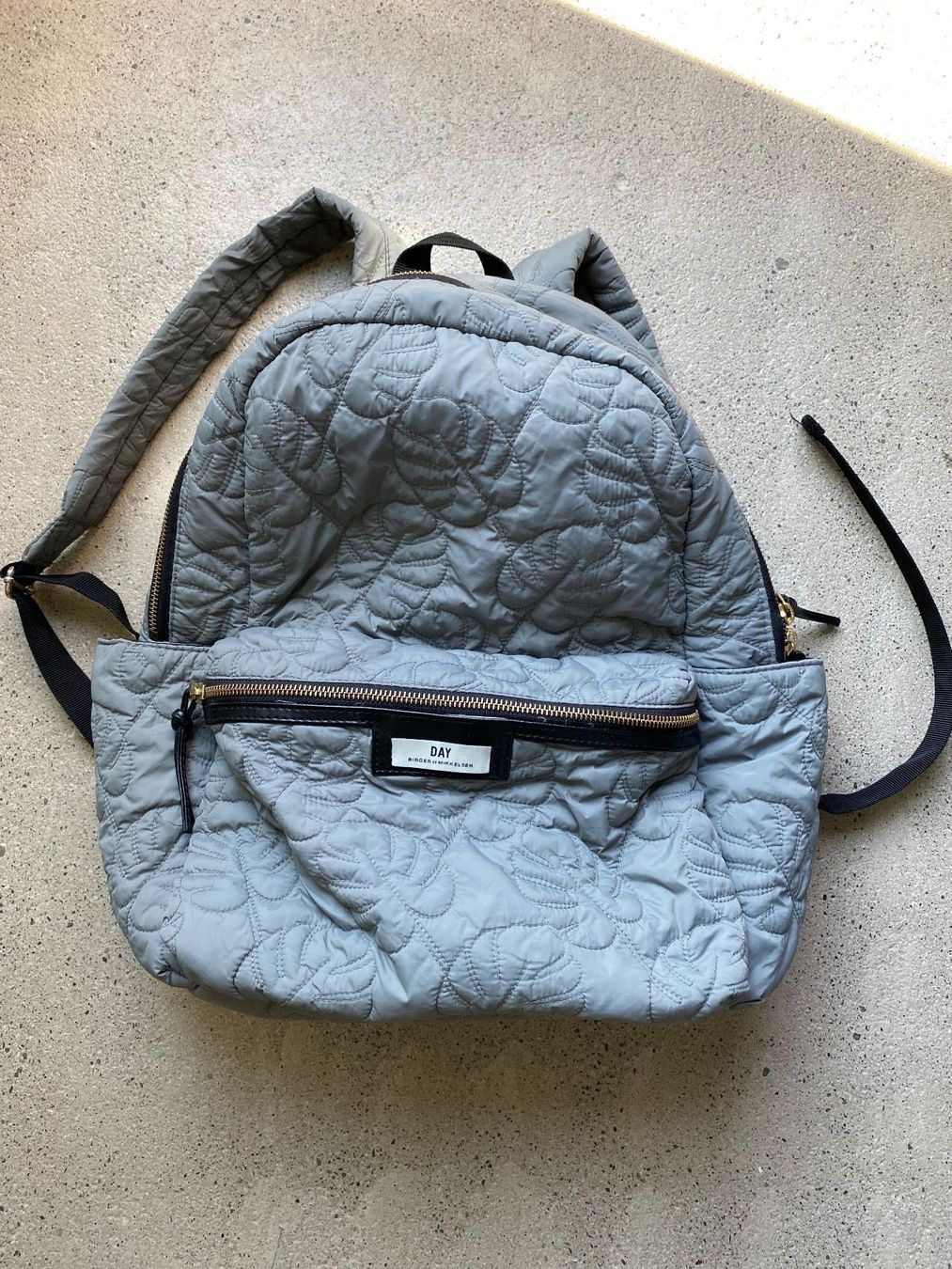 Zaini: Gesteppter Rucksack von DAY Birger et Mikkelsen – Usato da Schlieren venduto da kaj_xvx7