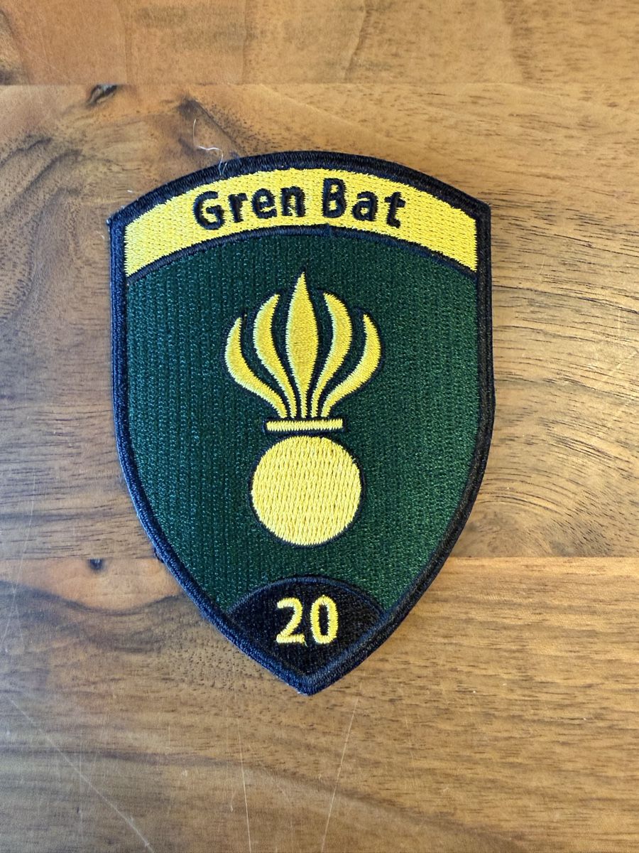 Schweizer Armee Patches: Patch tenue de sortie Panz Bat 20 – Neu (gemäss Beschreibung) aus La Tour-de-Peilz von laurent1979