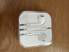 Original Apple EarPods 3,5 mm Klinke – NEU & unbenutzt
