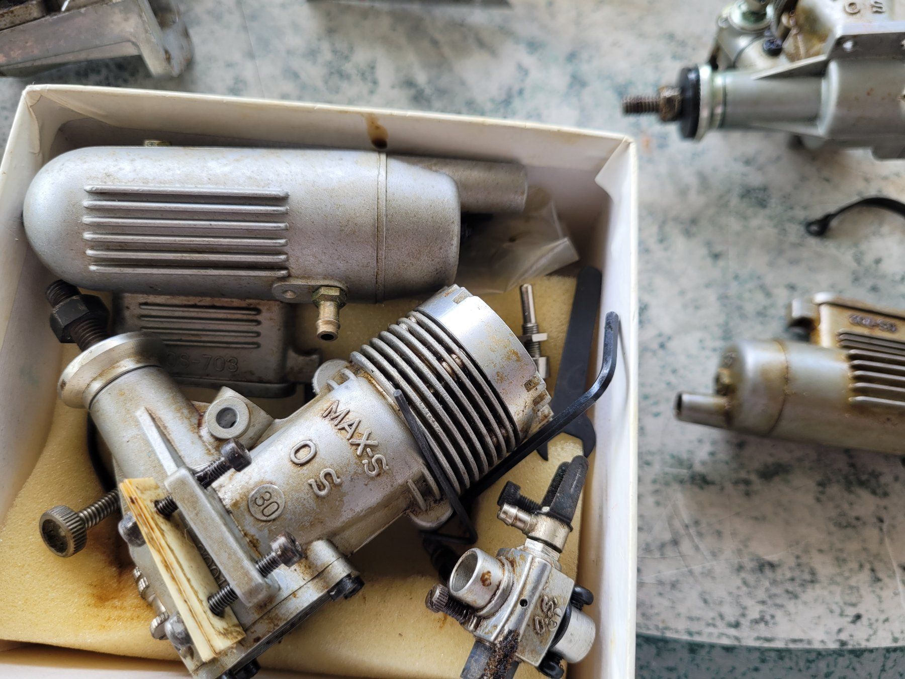 Modellismo RC: Lot OS Max Motoren, zum herrichten, oder Ersatzteile – Difettoso da Winterthur venduto da testi67 7