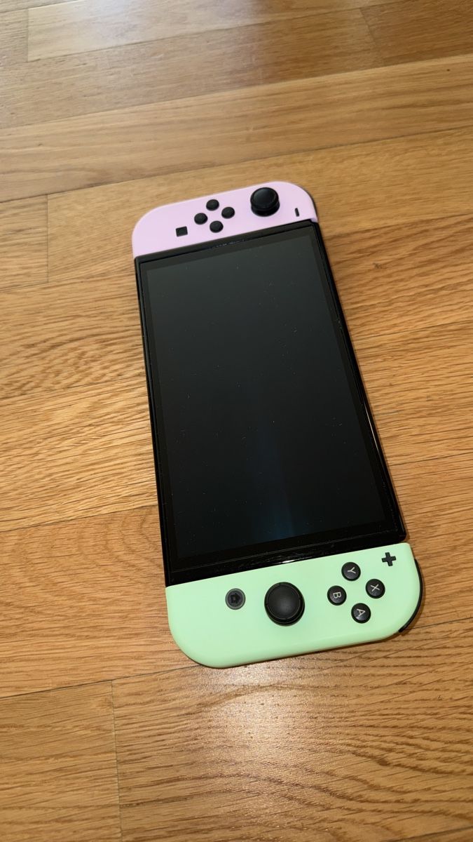 Nintendo Konsolen: Nintendo Switch OLED Weiss + Pro Controller + 4 Joy-Cons – Neu (gemäss Beschreibung) aus Birsfelden von Vossi2 2