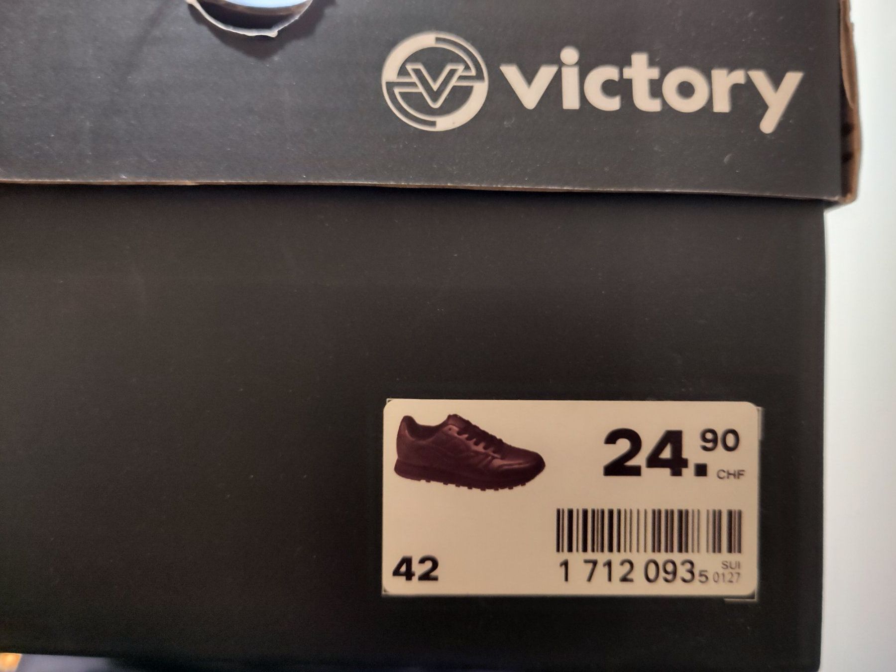 Victory Scarpe da uomo: Neue Schuhe von Victory – Nuovo e nell'imballaggio originale da Bülach venduto da Tiefschlaflos 1