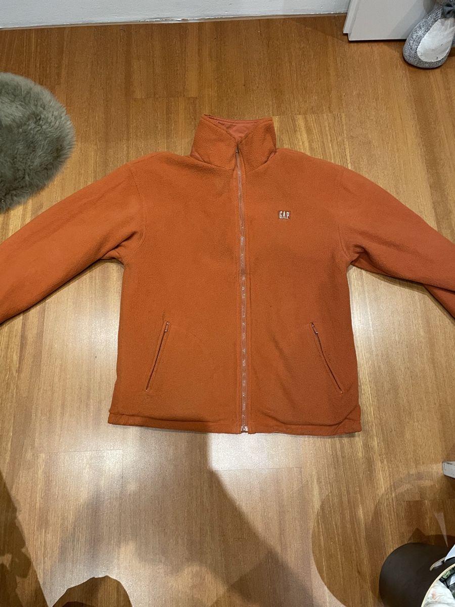 Gap Giacche: GAP Wendbare Jacke mit Kapuze, Rostrot, Grösse L  – Usato da Wädenswil venduto da VintageSalesCH 2