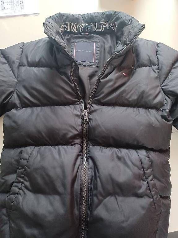 Jacken: Tommy Hilfiger Original Jacke – Gebraucht aus Emmenbrücke von Ddagi 1
