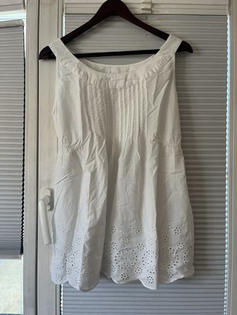 Bluse weiss mit Stickerei
