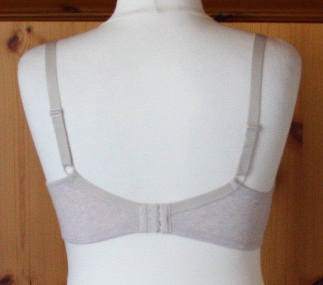 Altra biancheria intima: BH beige 85DD (21) – Usato da Flüelen venduto da Diversicum-Curvy 4