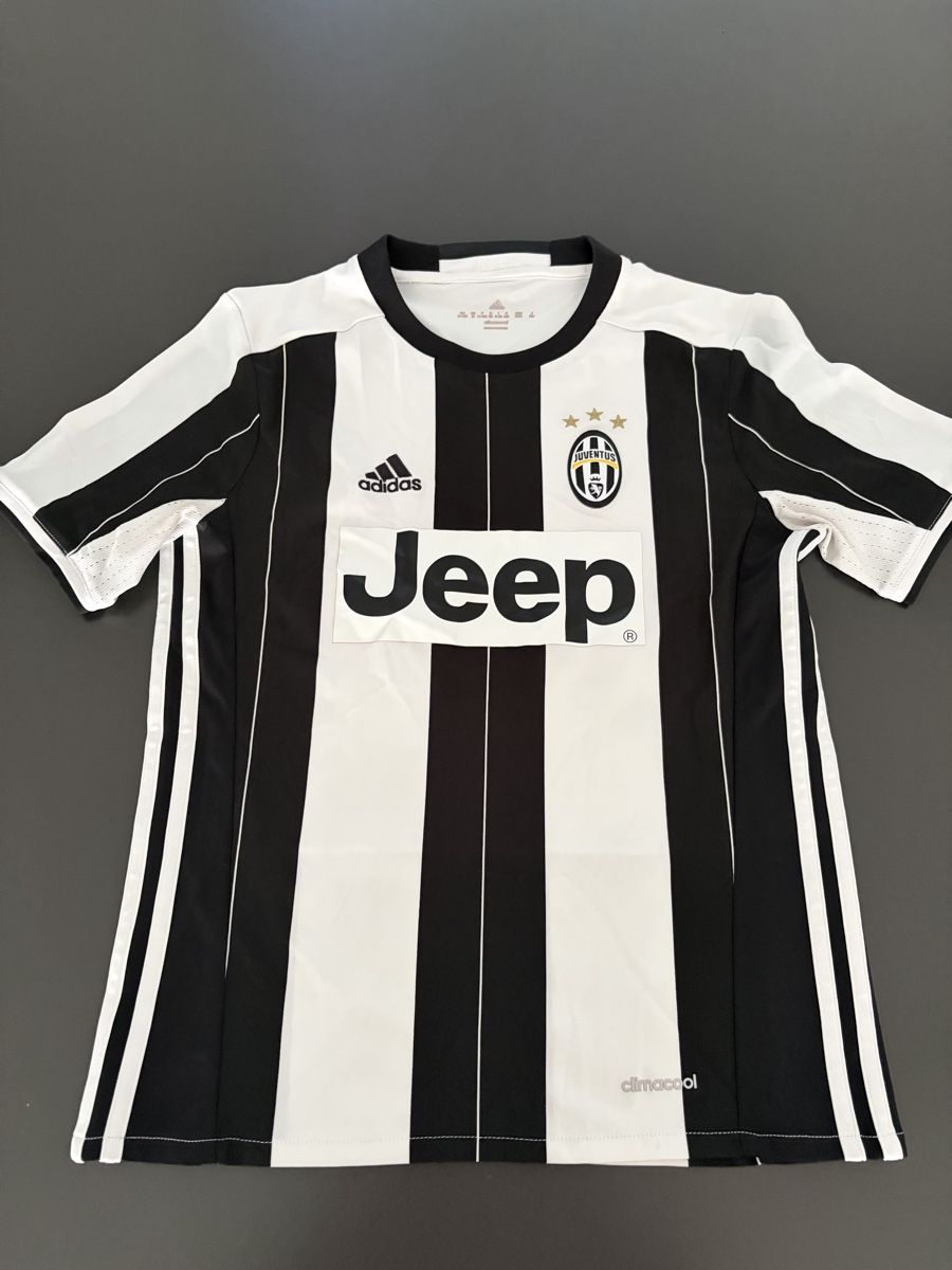 Juventus Scarpe, pantaloni & magliette da ginnastica: Original Kinder Juventus Trikot  – Usato da Niederlenz venduto da fed_y5mw