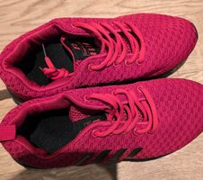 Rote Turnschuhe, Neu, Grösse 39/40