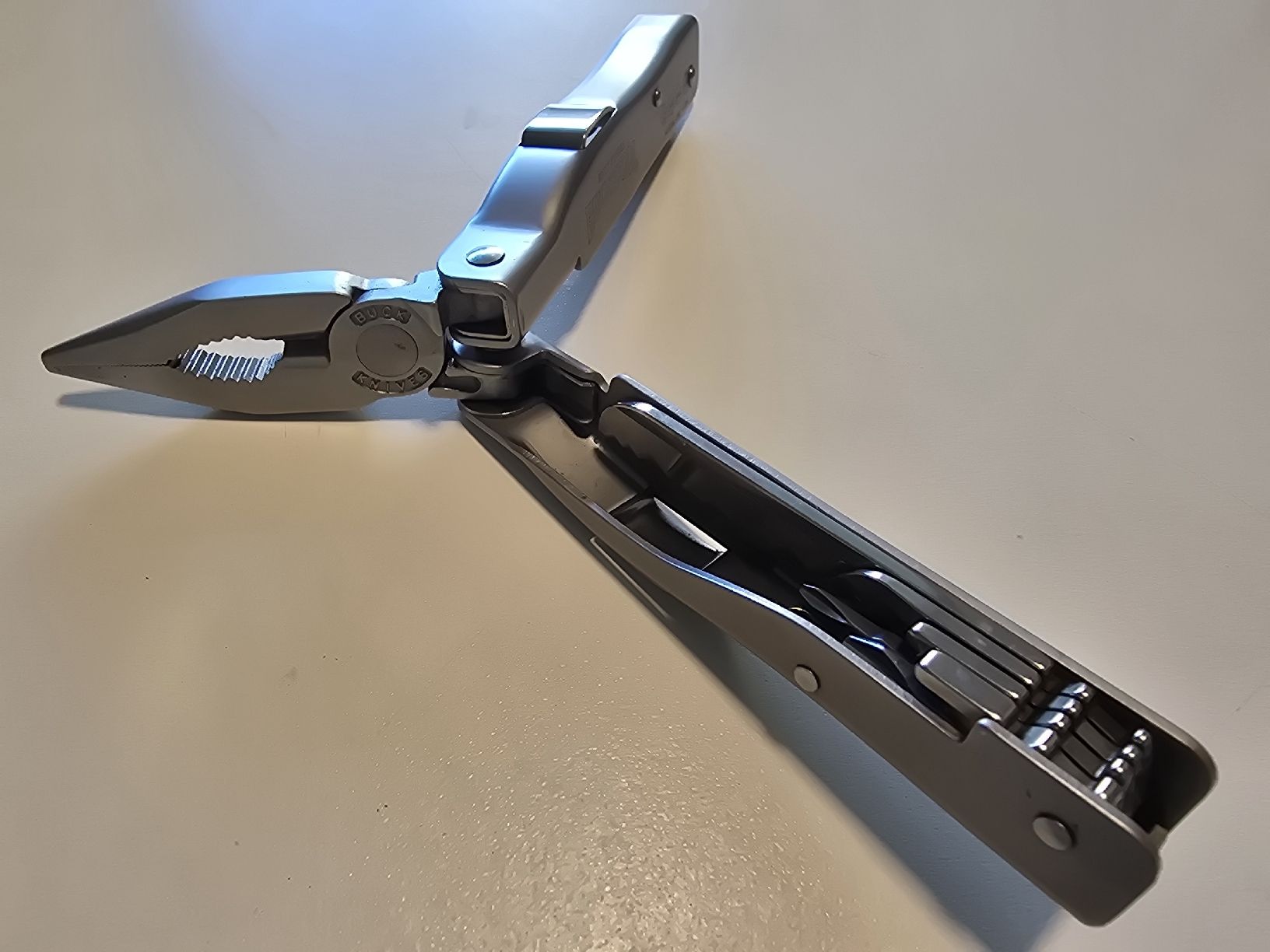 Tutti gli attrezzi: BuckTool Model 360USA Multitool Silber guter Zustand – Usato da winterthur venduto da Sammlerecke 1