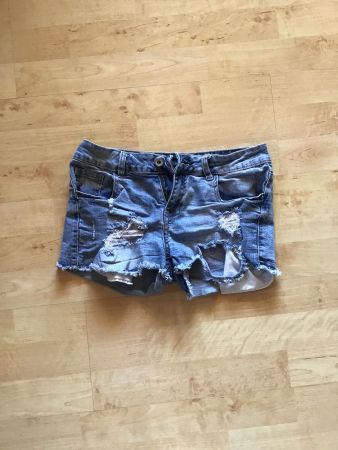 Kurze Jeans "Toxik" Gr. 36...