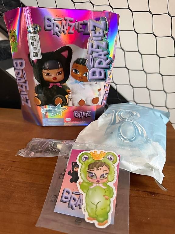 Statuette: Bratzies Bratz Blind Box Frosch – Nuovo e nell'imballaggio originale da Mellingen venduto da Krishi