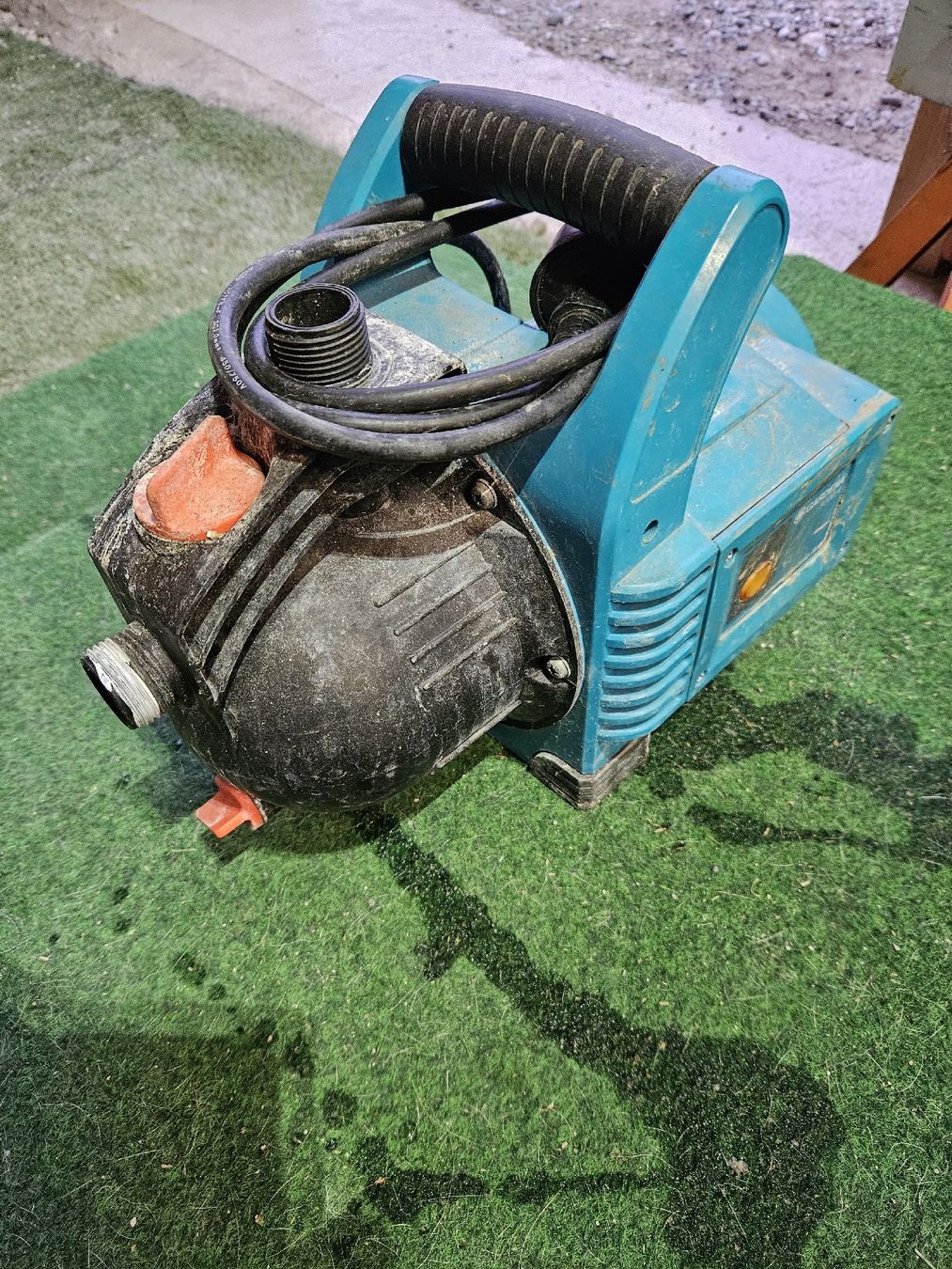 Gardena Pompe & Parti di ricambio: Gartenpumpe Gardena Typ 3000/4 gebraucht 600W – Usato da Winterthur venduto da Dachs28 4
