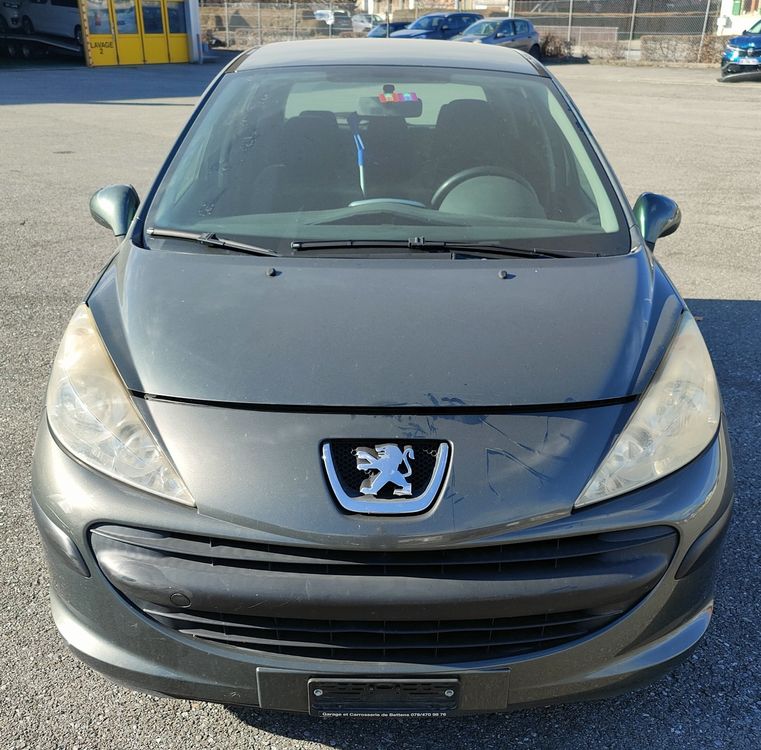 Peugeot 207 1.4I 16V