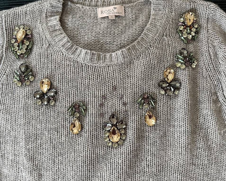 Maglioni & Felpe: Kaschmir Pullover mit Glitzersteinen "Rosa von Schmaus" – Usato da Zollikon venduto da loulou10