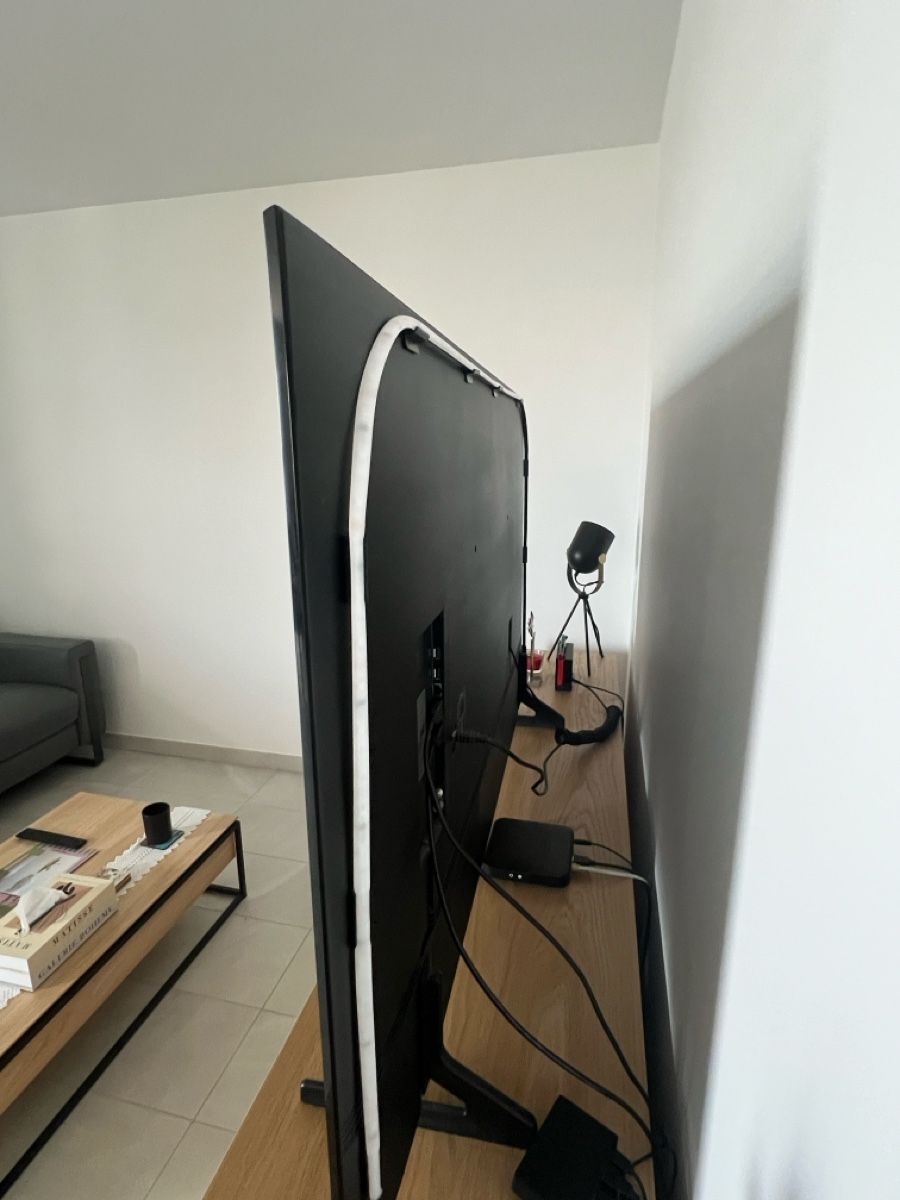 Samsung Televisori: Téléviseur Samsung Q65CA 65  – Usato da Arzier-Le Muids venduto da cma_y2wt 7