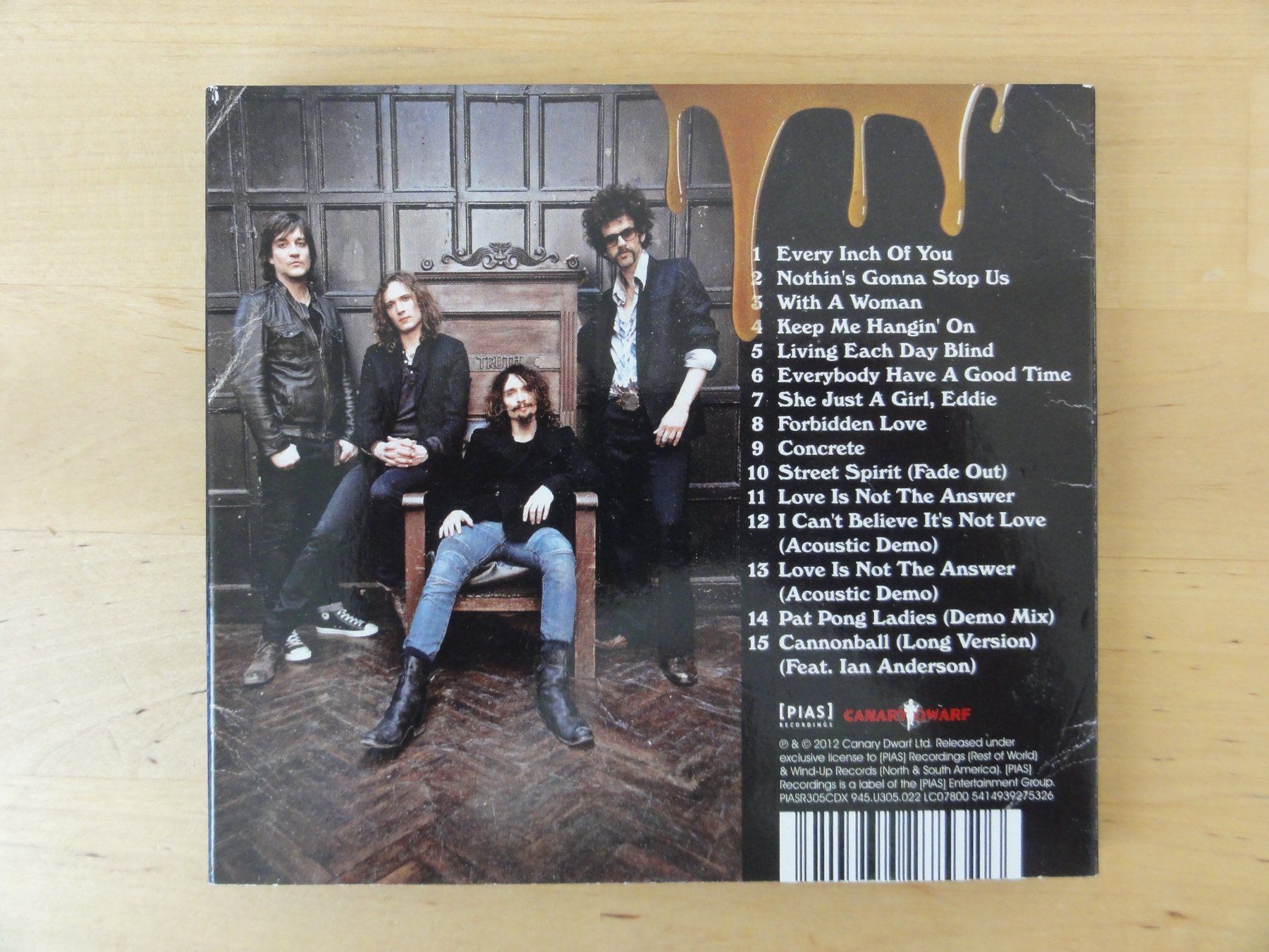 CDs: THE DARKNESS "Hot Cakes" – D'occasion à zürich par Goldimmund 7