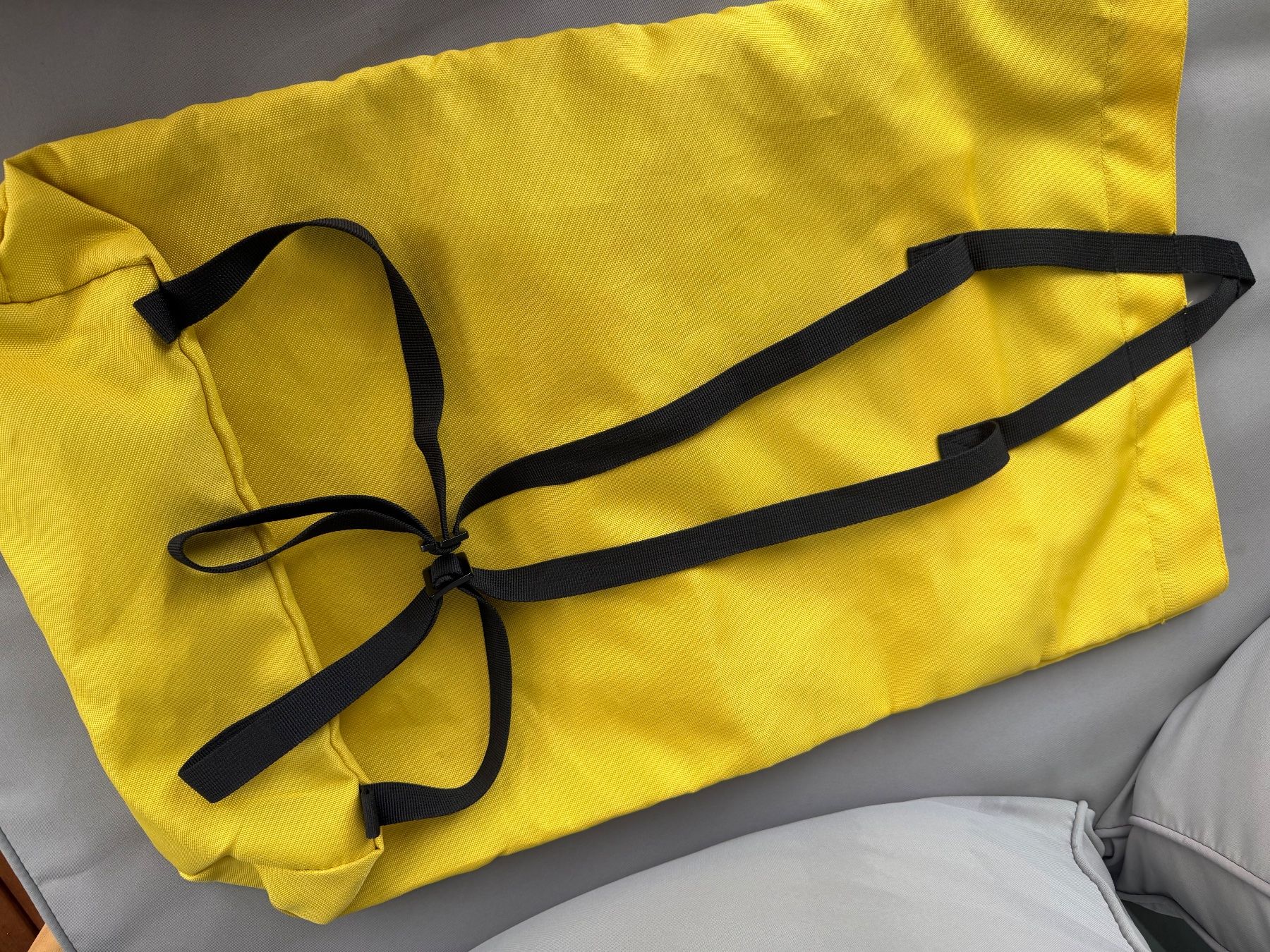 Rucksäcke: On Cloud running Rucksack – Gebraucht aus St.Gallen von bubo2008 8