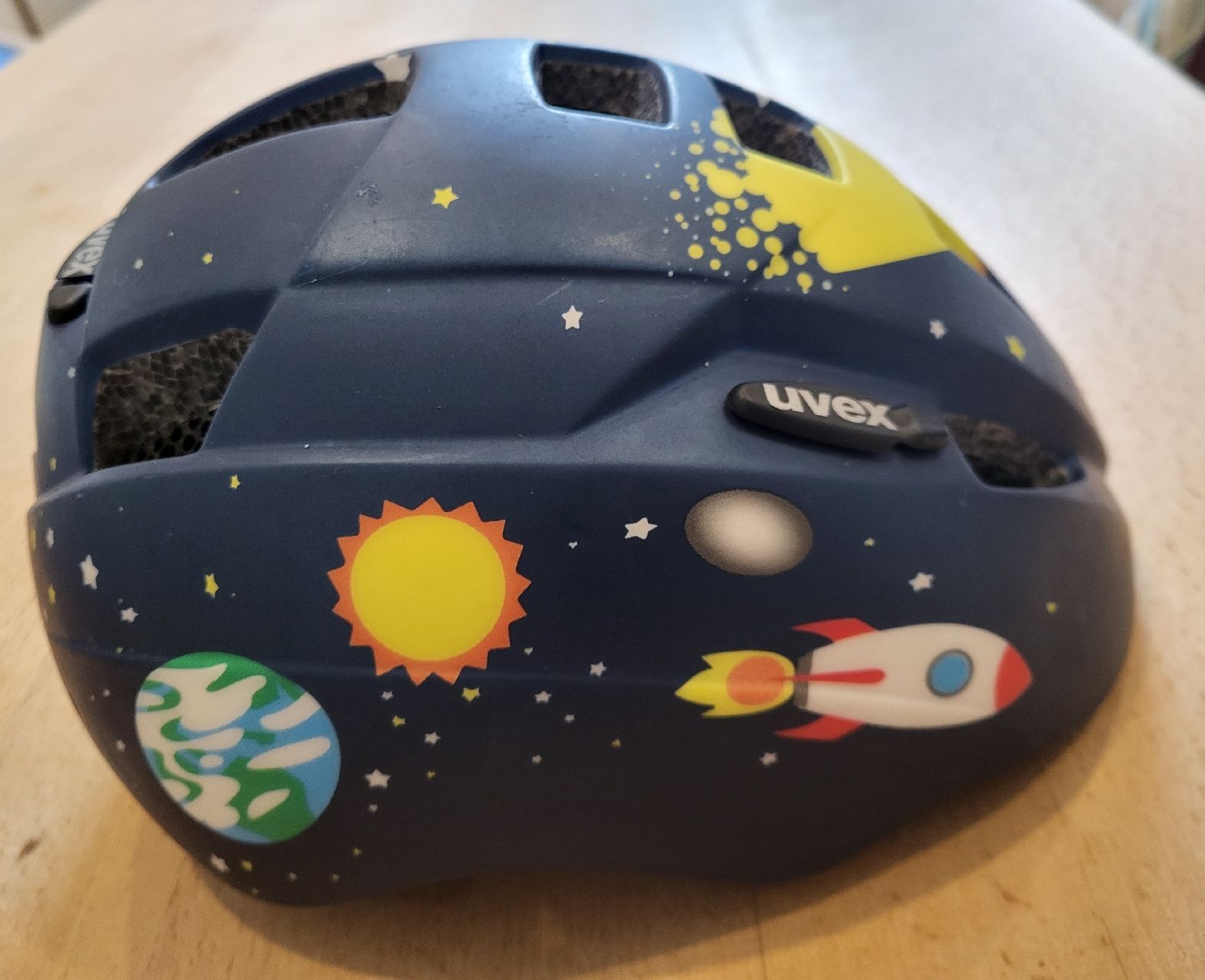 Uvex Caschi: Uvex Kinderhelm – Usato da Hombrechtikon venduto da vogel018 1
