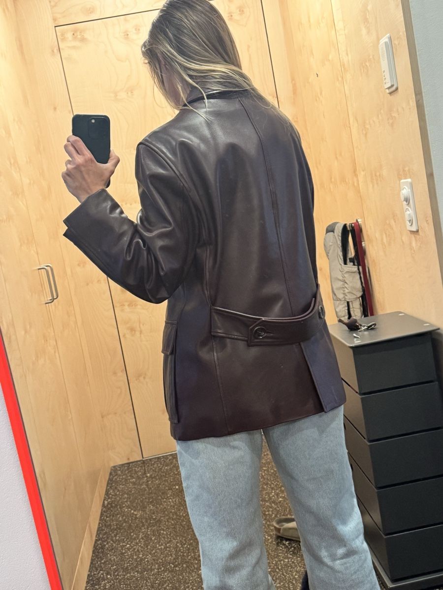 Bally Giacche: Bally burgundy leather jacket size Medium – Usato da Zürich venduto da gva_r9gs 1