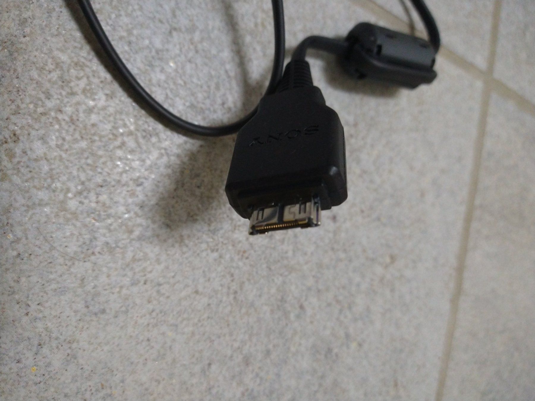 Cavi: Cavo Sony Component AV Multi per PSP - Ottime Condiz. – Usato da Wetzikon ZH venduto da GUAIO 2