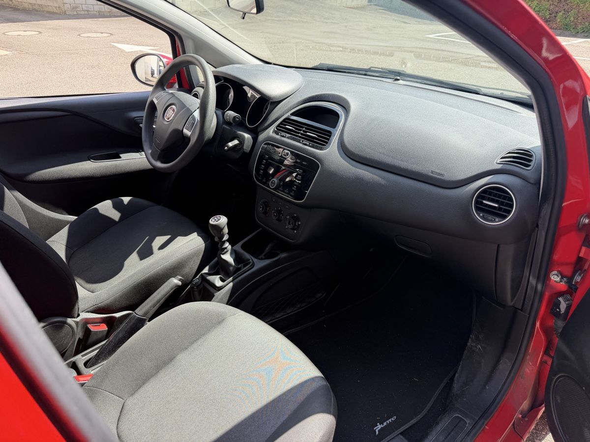 Fiat Autos: Fiat Punto 1.2 – D'occasion à Wohlen AG par tiperio 6