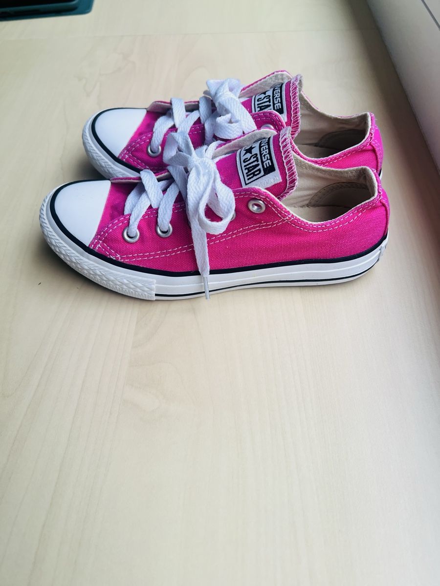 Converse Scarpe da uomo: Converse CHUCK TAYLOR ALL STAR UNISEX – Usato da Penthaz venduto da cle_5kl2 1
