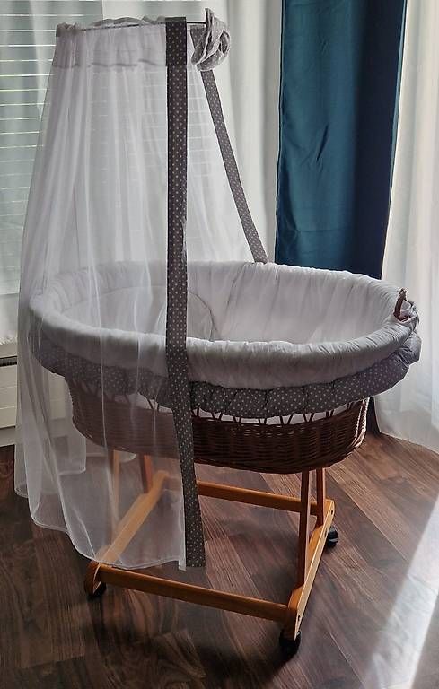 Culle: Stubenwagen/ Beistellbett  – Usato da Krauchthal venduto da VieVieS. 3