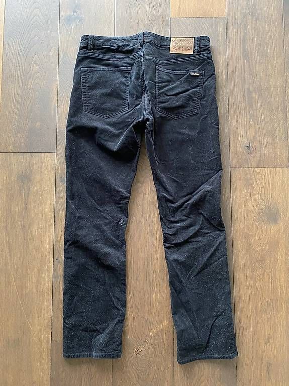 Jeans: Volcom cordury jeans 32 – Gebraucht aus Zürich von jonasbez 1