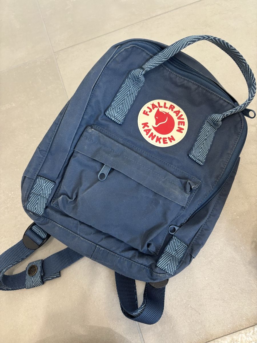 Fjällräven Sacs à dos: Fjällräven Kanken Mini – D'occasion à Riva San Vitale par Margherita81 1