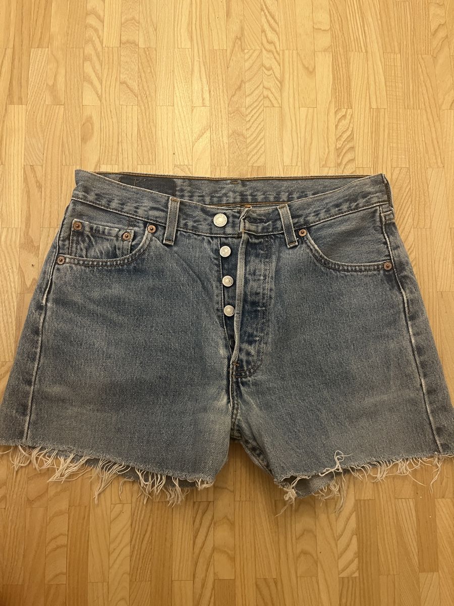 Levi's Jeans: Levis Shorts – D'occasion à St. Gallen par elli18